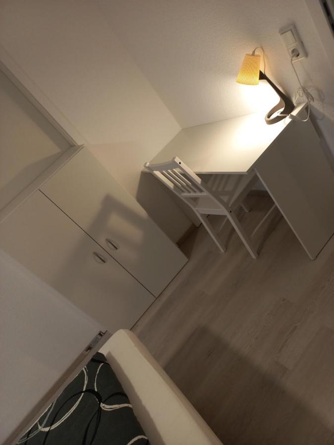 Hoteliving Duesseldorf Airport ราทิงเงน ภายนอก รูปภาพ